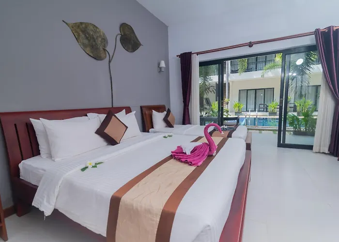 New Riverside Hotel